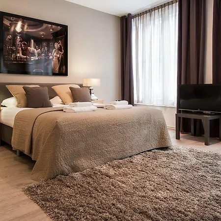 Sarphatipark Apartments Апартаменты *