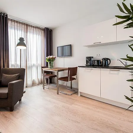 Sarphatipark Apartments * Амстердам