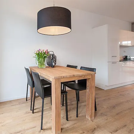 Sarphatipark Apartments Апартаменты *