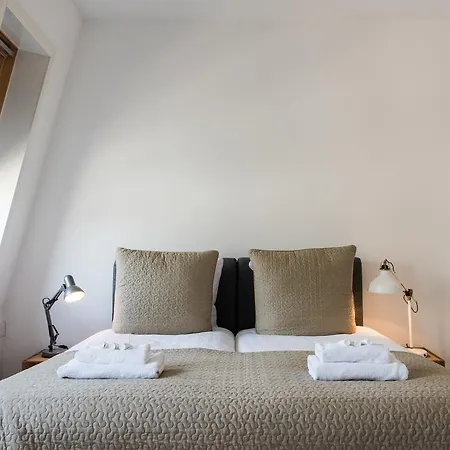 Sarphatipark Apartments Апартаменты Амстердам
